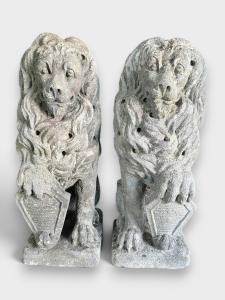 Coppia di leoni in pietra arenaria – Fine XIX secolo